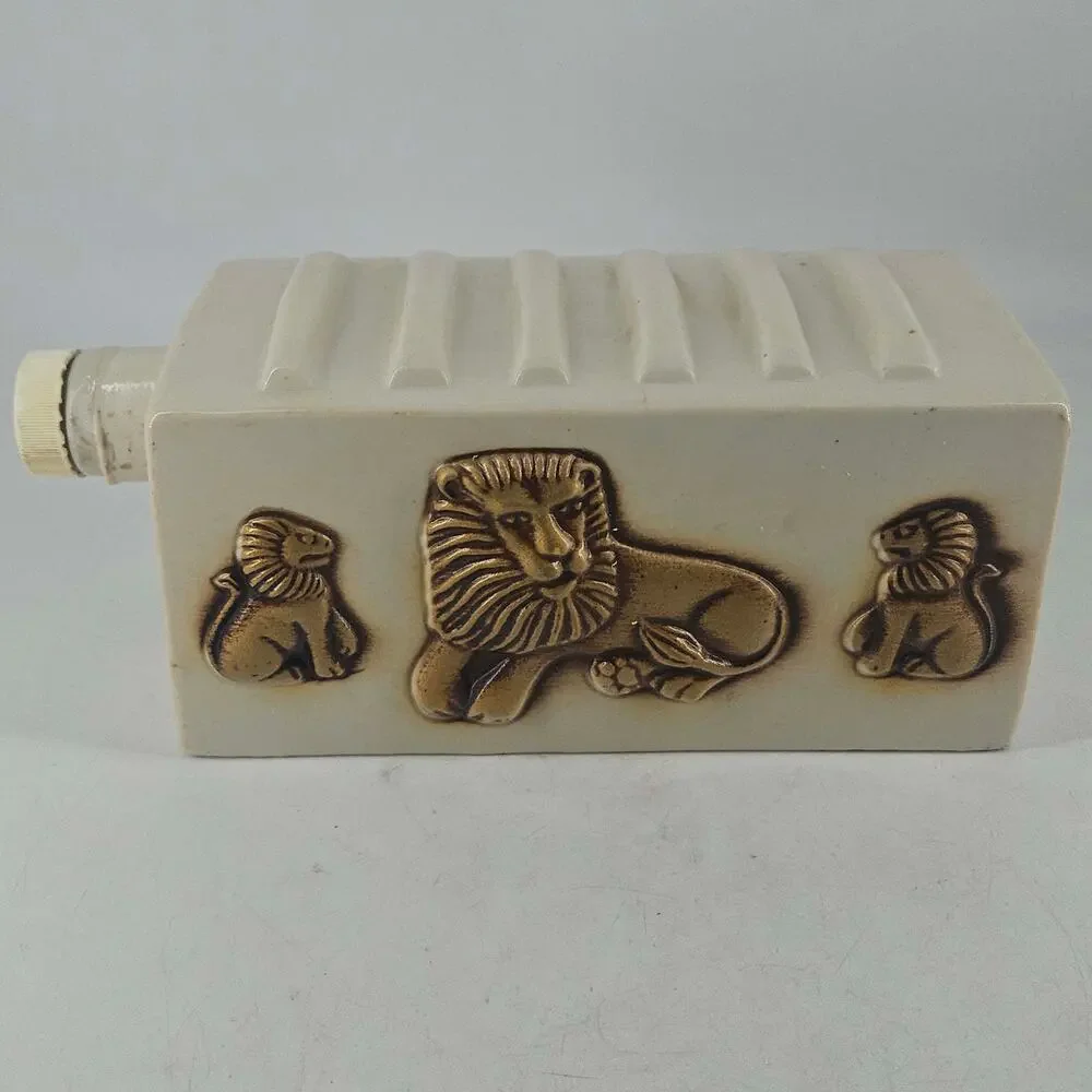Vintage Rare Jim Beam Golden Lions Decanter Bottle Regal China 1970s